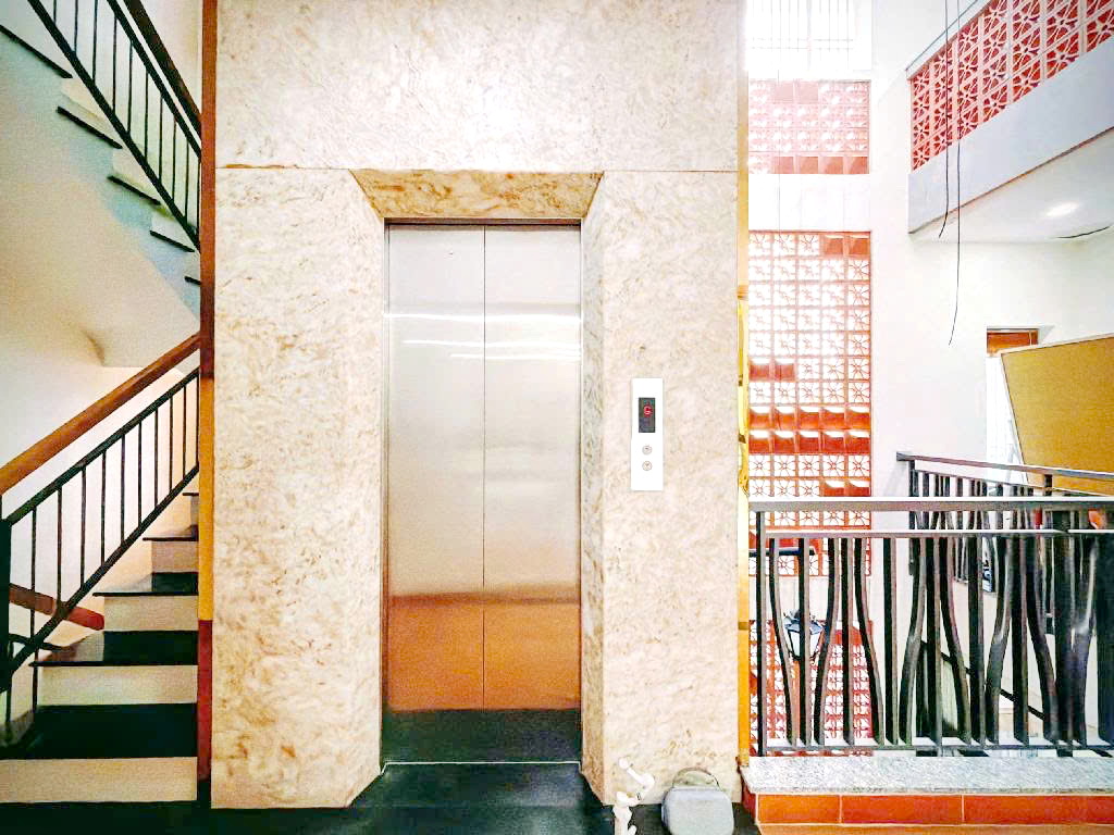 Bán nhà 4 tầng đường nhựa 8m Dương Bá Trạc P.1 Quận 8